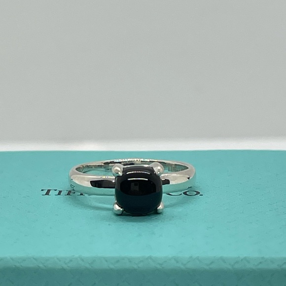 Tiffany & Co. Sugar Stack Ring, Black Onyx - Picture 7 of 8